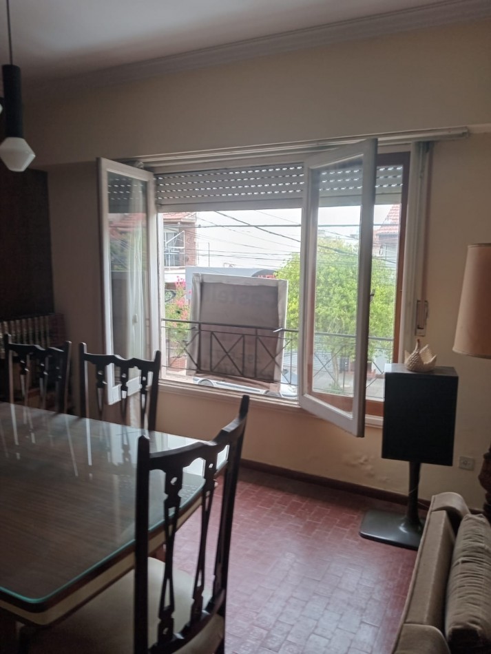 Casa 4 ambientes 